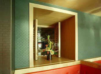 Отель Brisbane House Ларгс